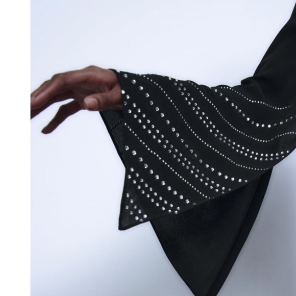 Rhinestone cape sleeve open back blouse - Picture 6 of 6